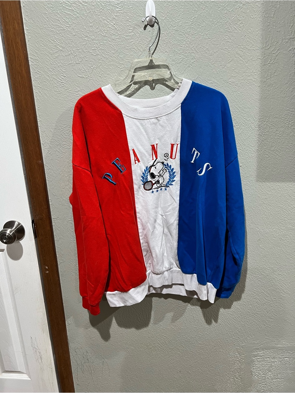 Peanuts Red White Blue Colorblock Crewneck with Snoopy Motif Size XXL EUC